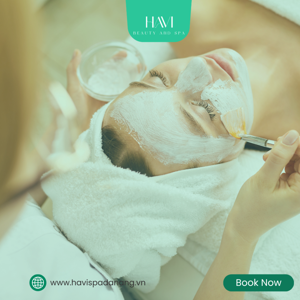 Hydrating facial treatment in Da Nang for glowing and refreshed skin at Havi Spa